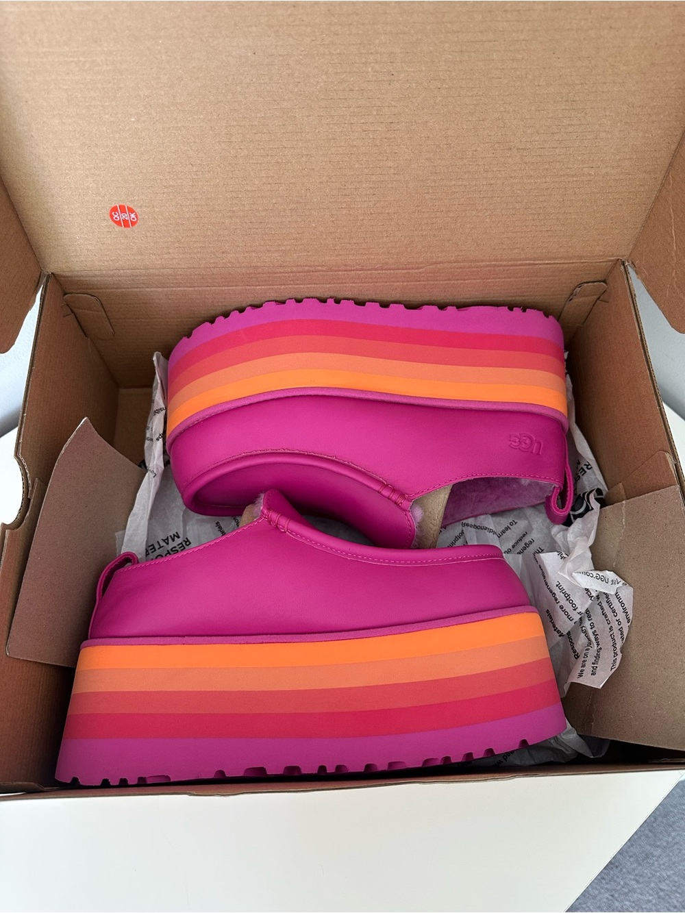 UGG Hot Pink Platform Clog with Multicolor Striped Sole Sz 7 - Picture 11 of 14